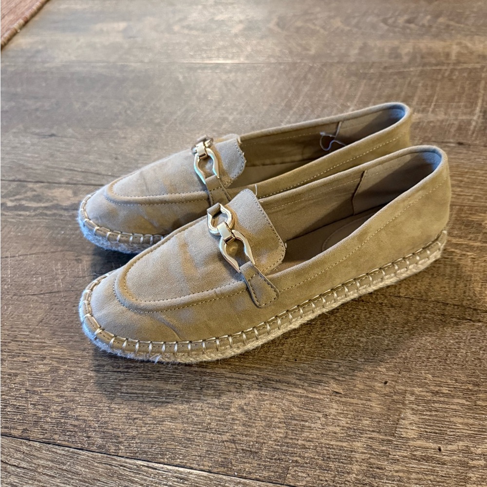 Zara Beige Espadrille Flats with Chain Accent